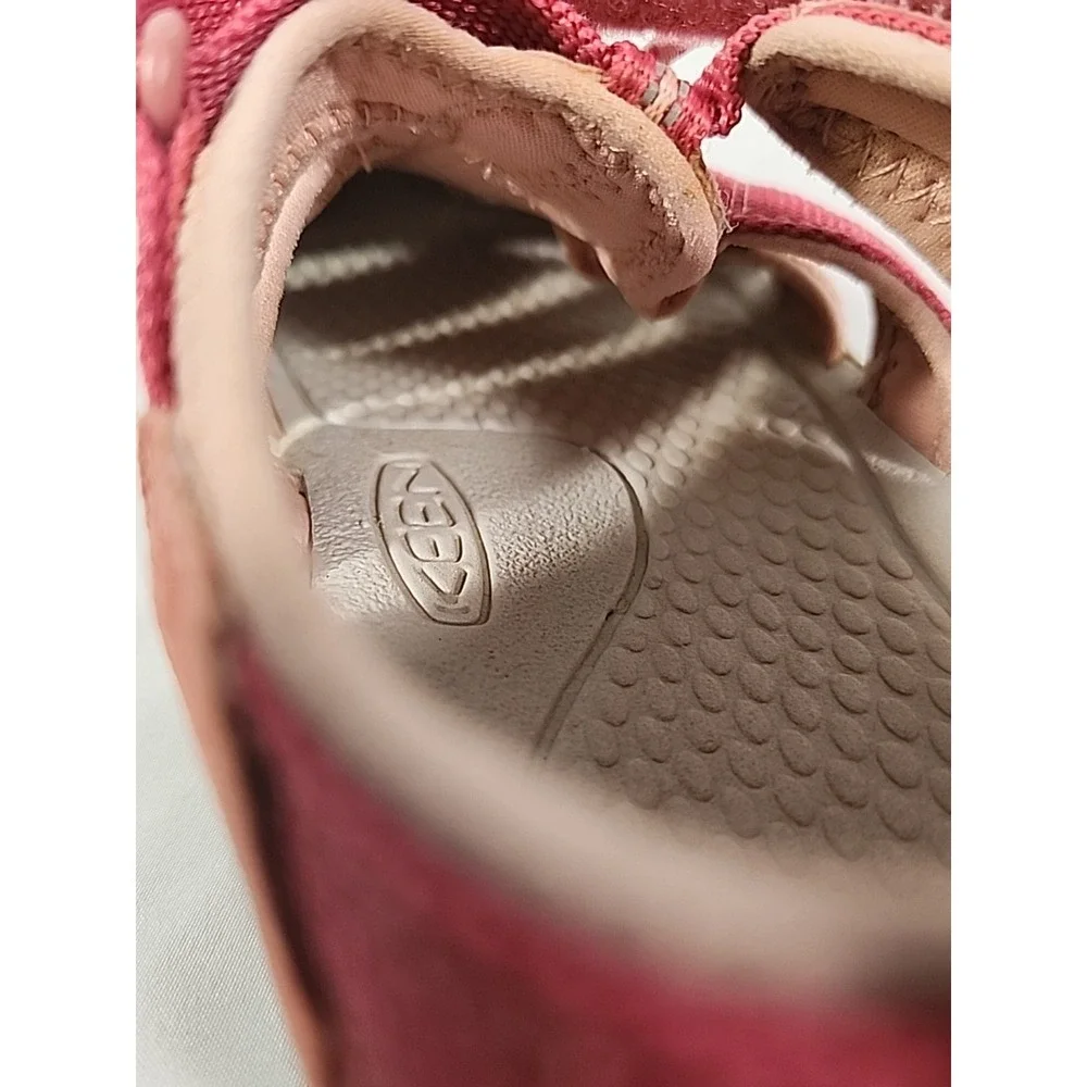 Keen Newport H2 Youth Shoes Size 4 Outdoor Hiking‎ Camping Sport Sandals Pink